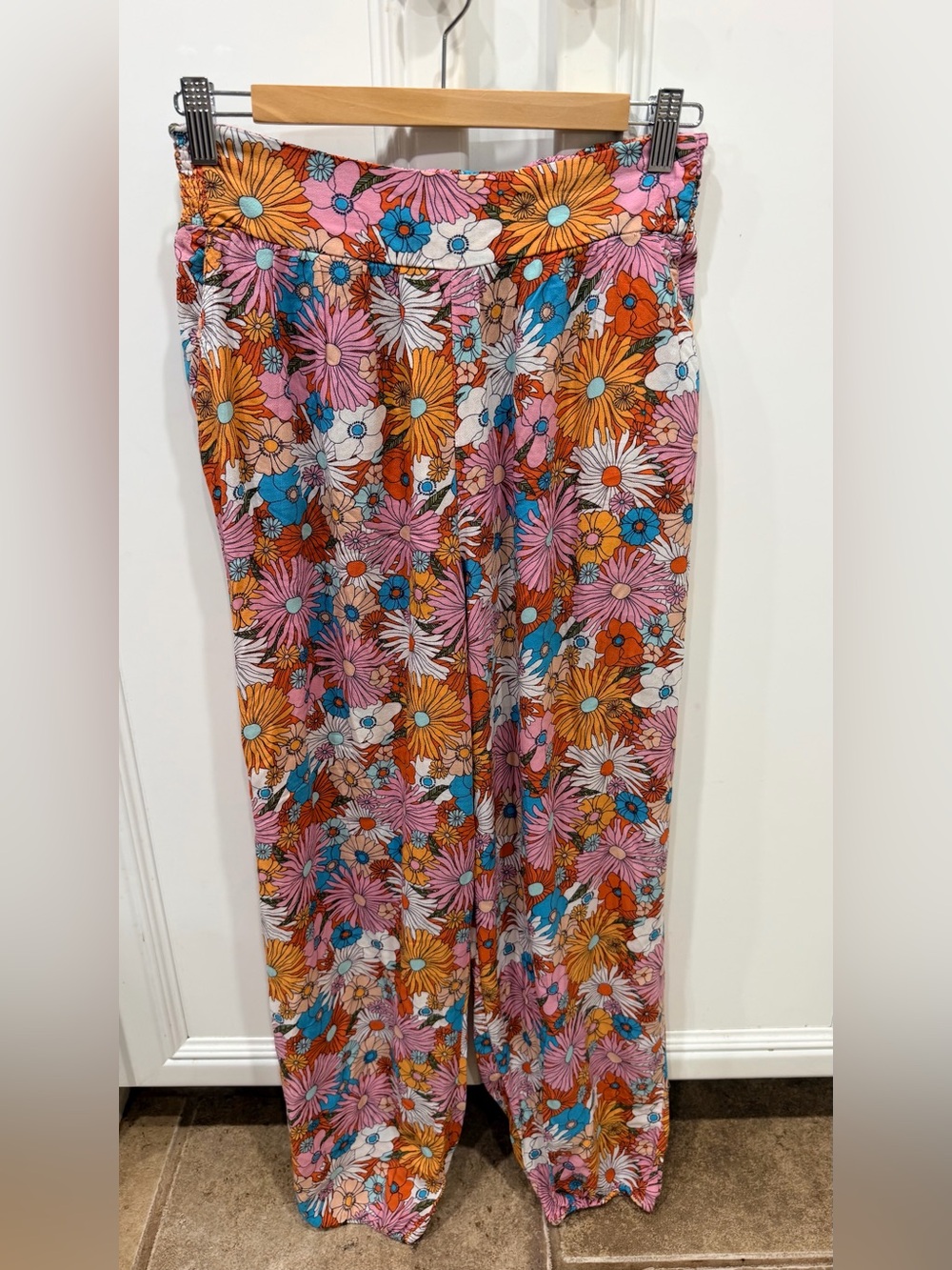 SO Floral Wide-Leg Women’s Pants — Pink Multi
